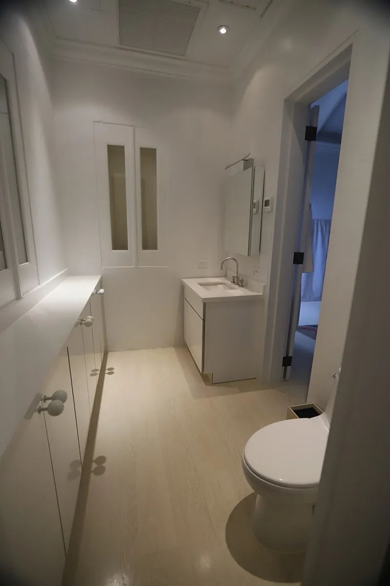 What Your Bathroom Bulb Isn't Telling You: A Skincare Audit of the Vanity Mirror